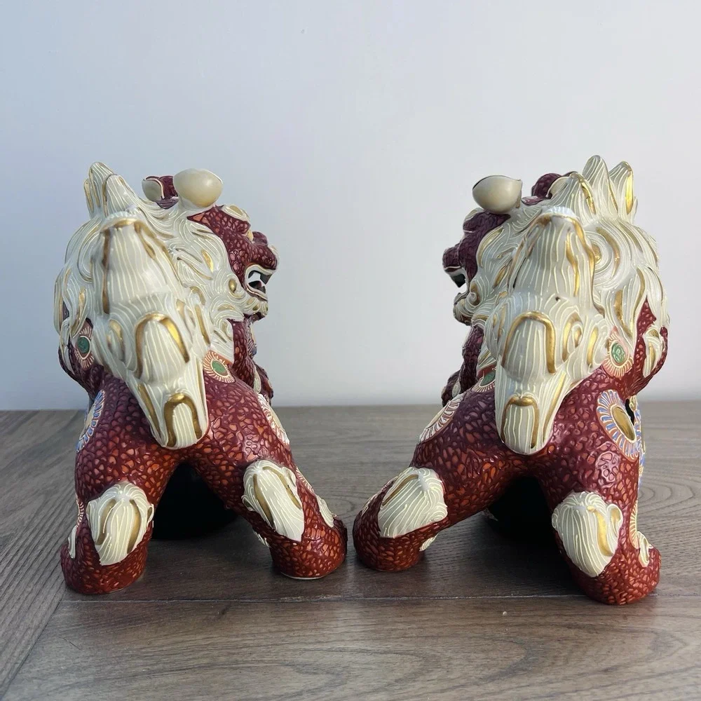 Vintage Japanese Shisa Foo Dog Pair Kutani Style Moriage Porcelain 7.75